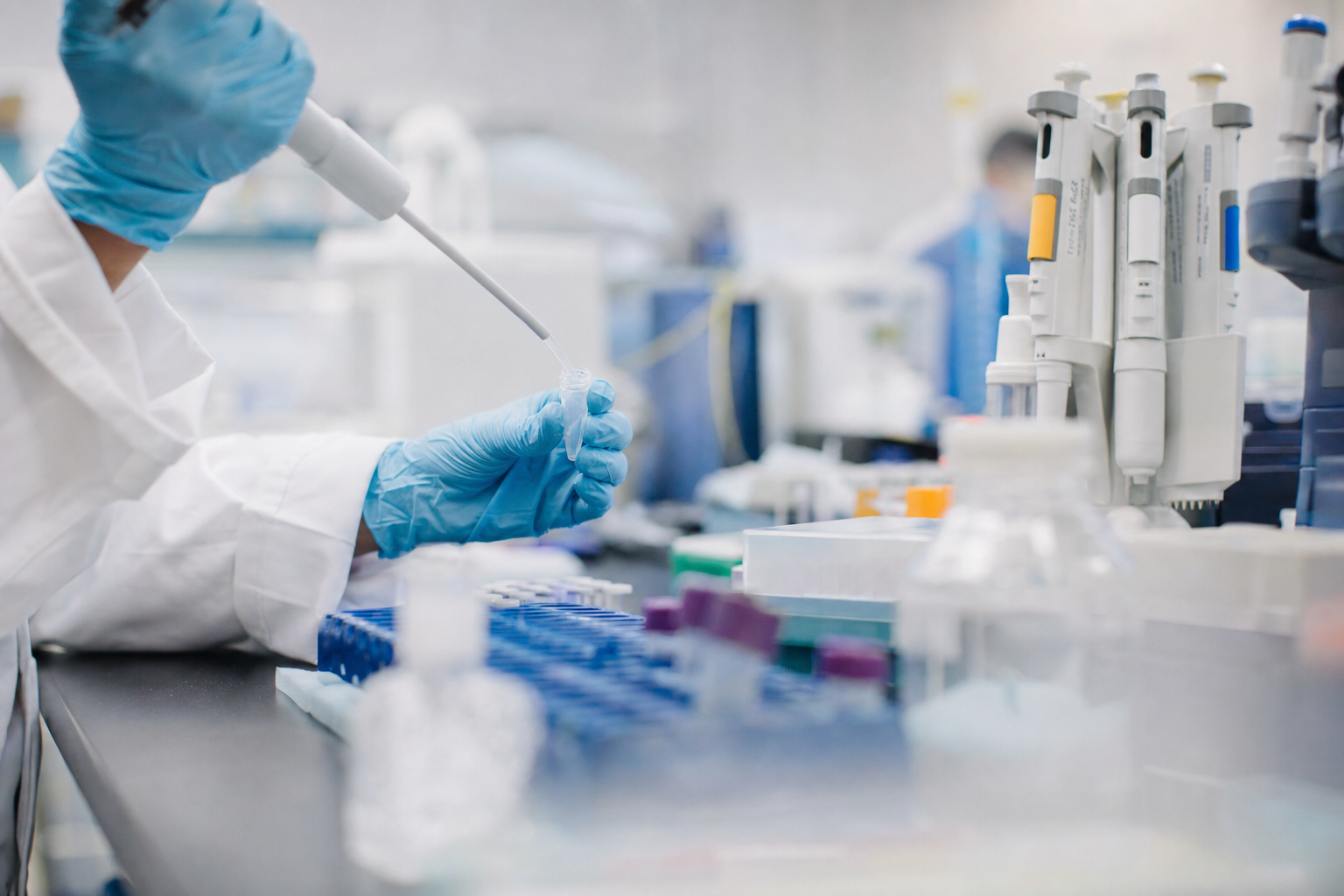 Photograph from the healthcare sector illustrating the Alignment Healthcare, Inc. insider-trading story