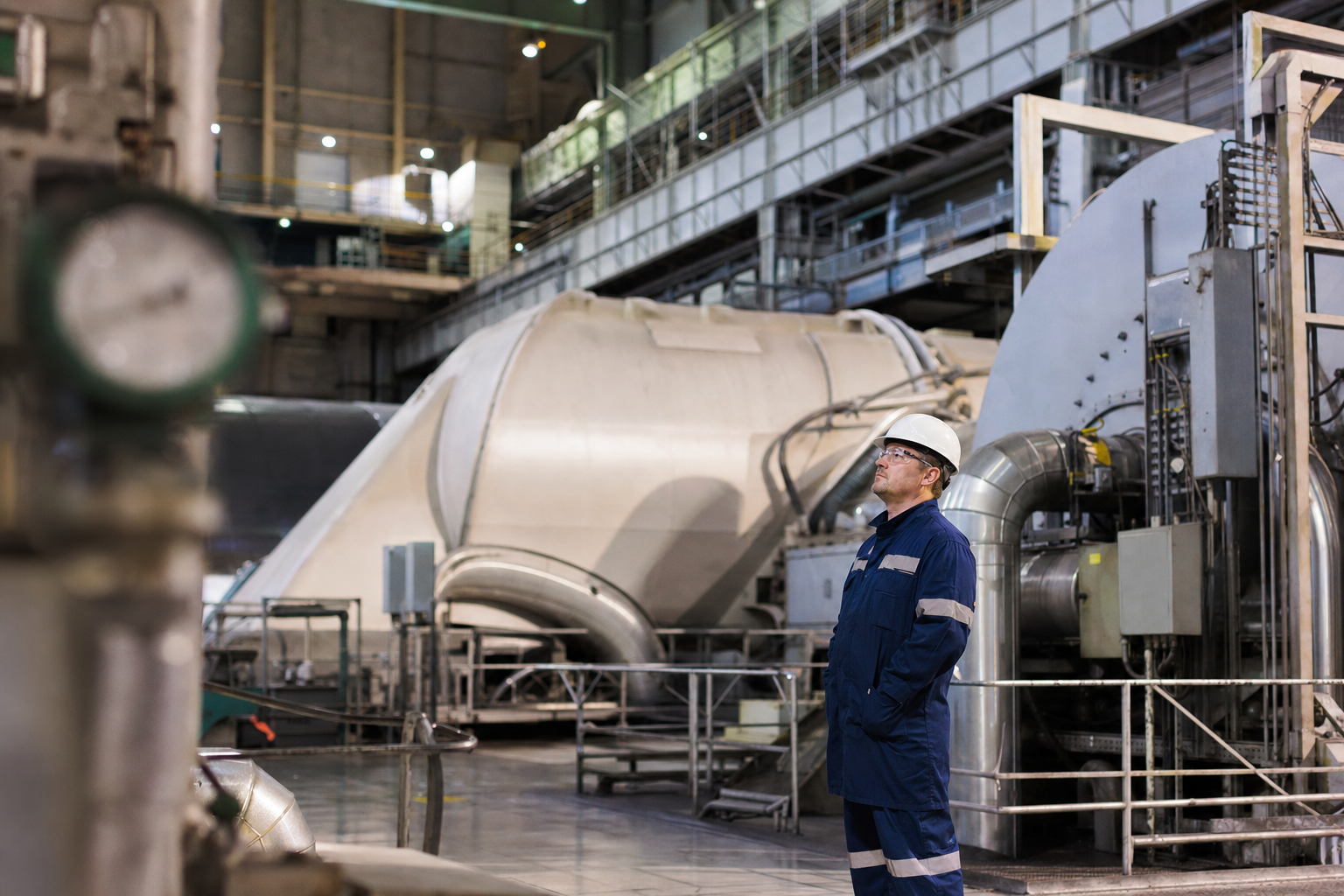 Photograph from the energy sector illustrating the Cenovus Energy Inc. insider-trading story
