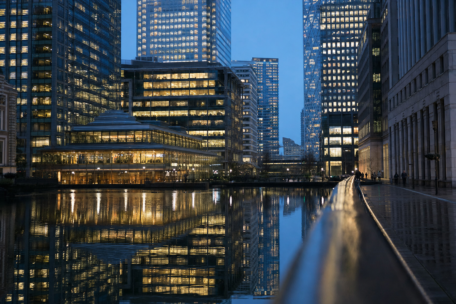 Photograph of a markets setting illustrating the CMC Markets plc story