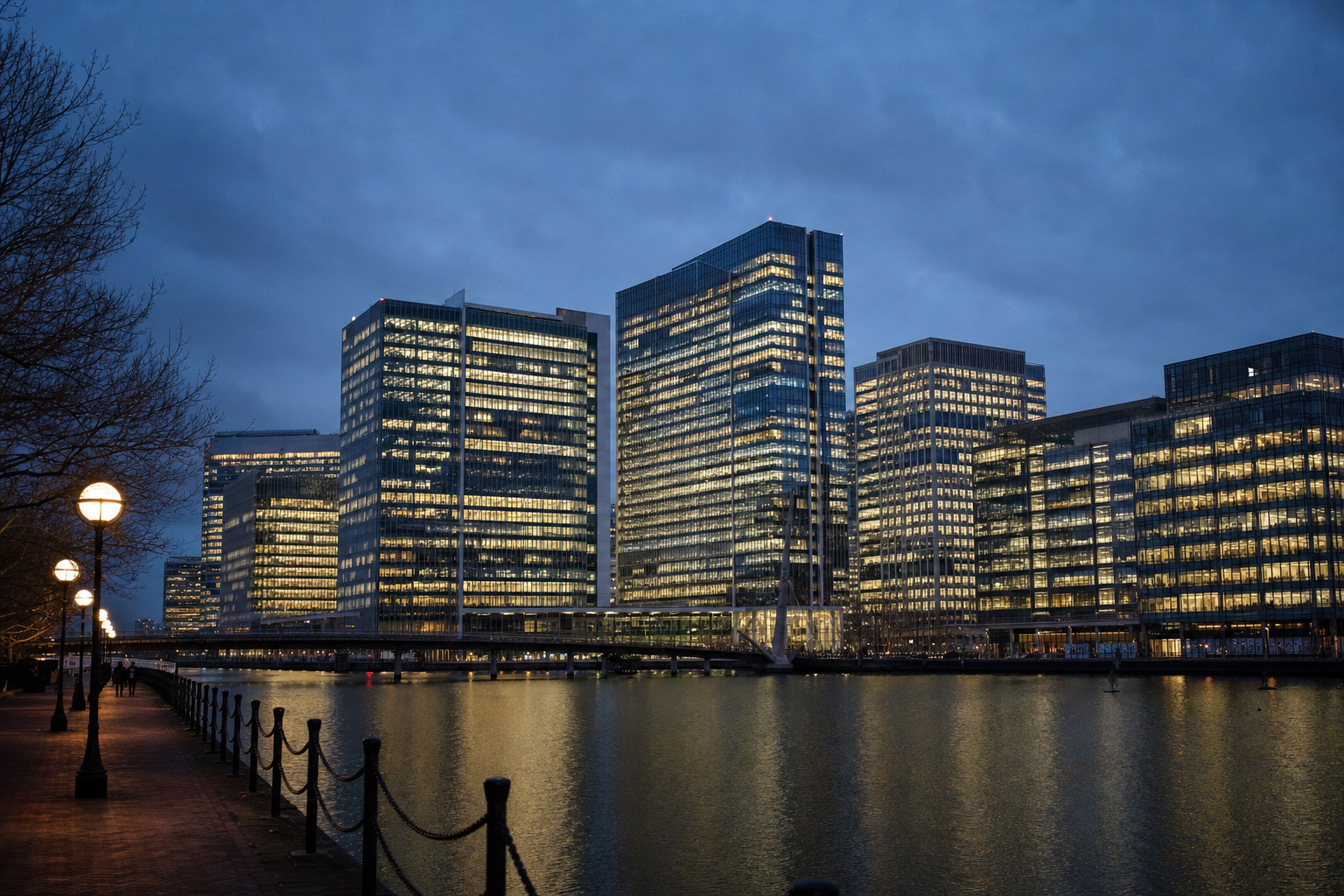 Photograph of a markets setting illustrating the Mitchells & Butlers plc story