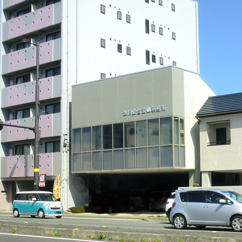 津川 晃弘